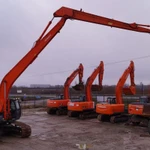 фото Аренда длиннорукого экскаватора Hitachi ZX200 Long Reach