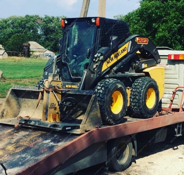 Фото Аренда мини-погрузчика New Holland L223, Симферополь