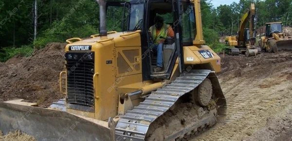 Фото Аренда бульдозера Caterpillar D6N XL, Владимир