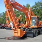 фото Колёсный экскаватор Doosan S210W-V