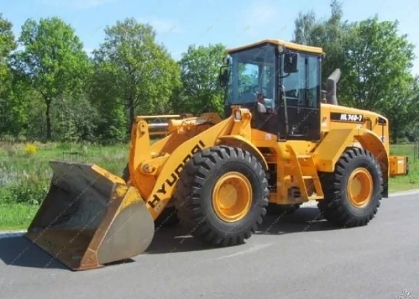 Фото Аренда фронтального погрузчика (колесного) Hyundai HL 740-7, Москва