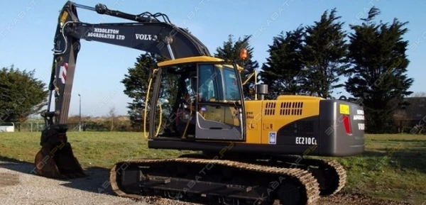 Фото Аренда гусеничного экскаватора Volvo EC210, Санкт-Петербург