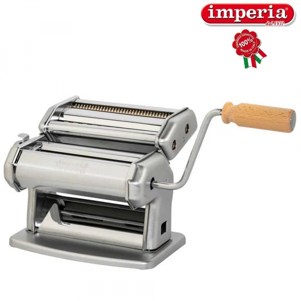 Фото Ручная механическая лапшерезка - тестораскатка Imperia la Monferrina Classic 110 T. 2/4 IPASTA SP-150 Limited Edition в Москве