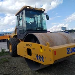 фото XCMG XS143 (полный привод)