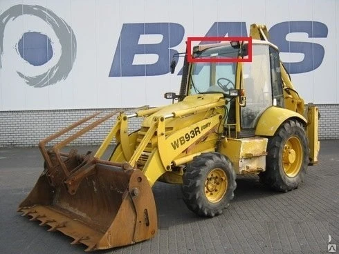 Фото Стекло лобовое верхнее для KOMATSU WB93R-2