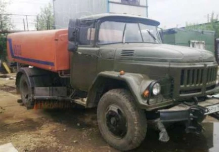 Фото Услуги/аренда поливомойки MERCEDES U400 FKM 2400