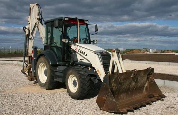 Фото Аренда экскаватора-погрузчика Terex 860