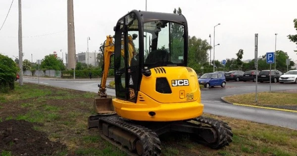 Фото Мини-экскаватор JCB в аренду