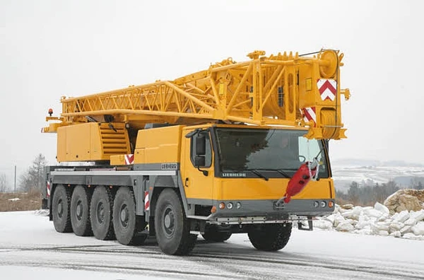 Фото Аренда автокрана 120 тонн, автокран LIEBHERR LTM 1120-5.1 г/п  120 тонн,  стрела 70 метров