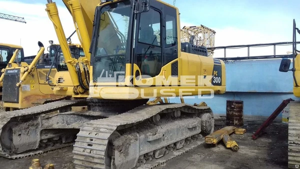 Фото Экскаватор Komatsu PC300-8