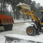 фото Убираем снег Самосвалом 10м3