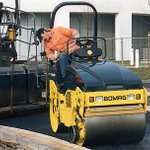 фото Аренда асфальтового катка 3 тонны Bomag BW 100 AD-4, Услуги асфальтового катка 3 тонны Bomag BW 100 AD-4