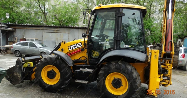 Фото Аренда экскаватора-погрузчика JCB 3CX SM, Екатеринбург