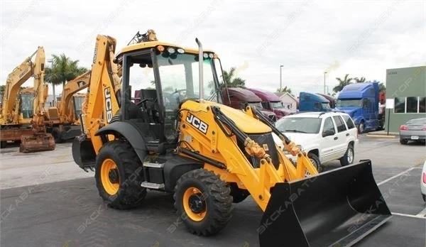 Фото Аренда экскаватора-погрузчика JCB 3CX, Москва