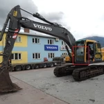 фото Стекло лобовое нижнее для VOLVO EC210B