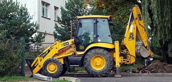 Фото Аренда экскаватора-погрузчика JCB 3CX, Северодвинск