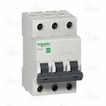 фото Автоматический выключатель 3Р Schneider Electric