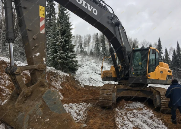 Фото Аренда гусеничного экскаватора Volvo EC480DL, Новокузнецк