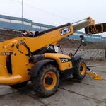 фото Аренда телескопического погрузчика JCB 540-170