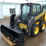 фото Мини-погрузчик New Holland L215