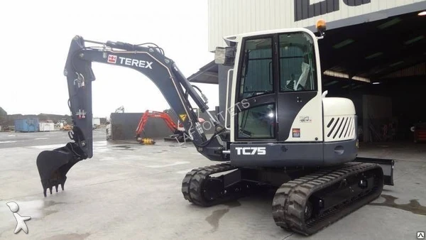 Фото Мини-экскаватор Terex TC 75