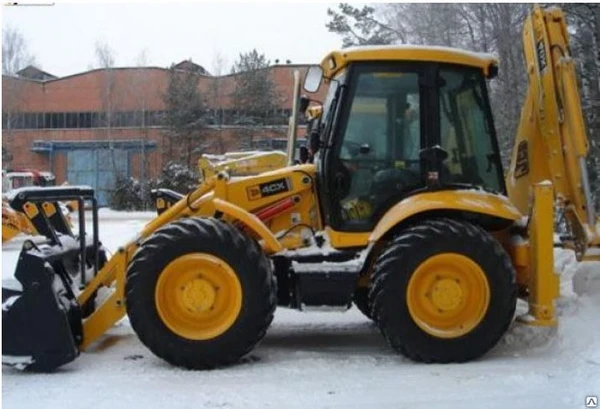 Фото Копание траншей под газ JCB 4CX