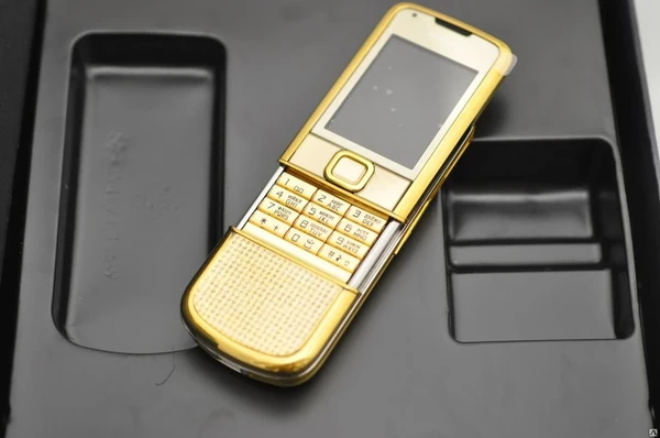 Фото Телефон Nokia 8800 Art Gold