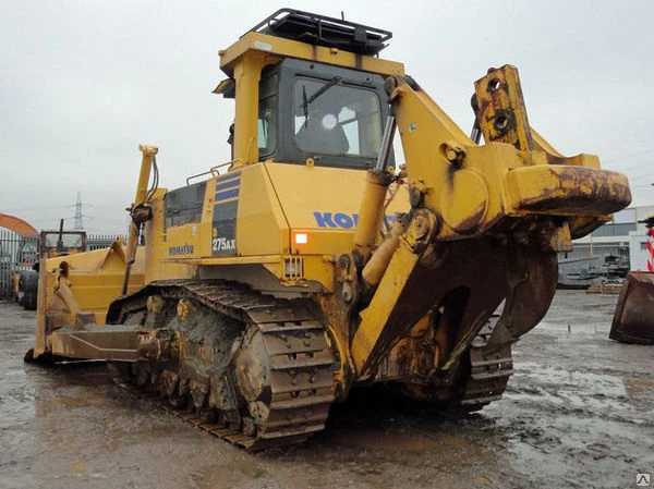 Фото KOMATSU D275A-5