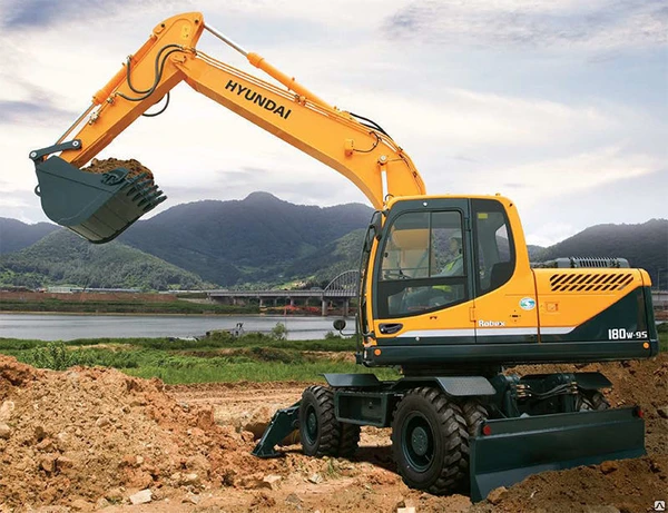 Фото Экскаватор колесный Hyundai R180W-9S ковш 0,89 куб.м