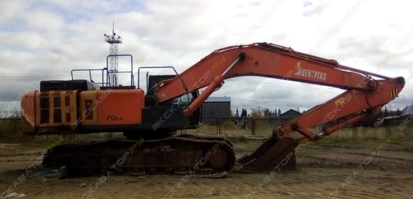 Фото Аренда гусеничного экскаватора Hitachi EX270, Орск