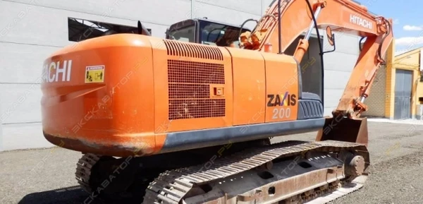 Фото Аренда гусеничного экскаватора Hitachi ZX200, Москва