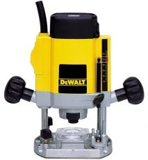 Фото Фрезер DeWALT DW615