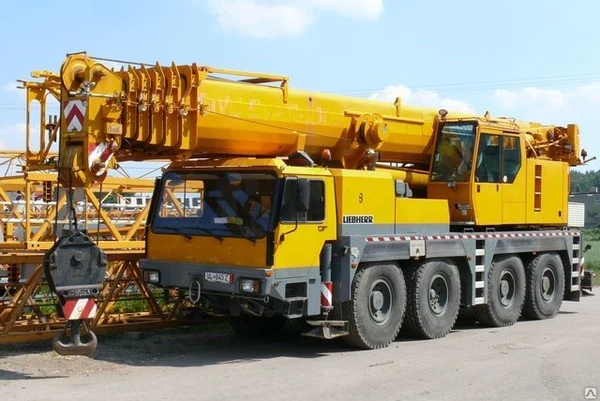 Фото Аренда крана 90 тонн LIEBHERR LTM 1090/2