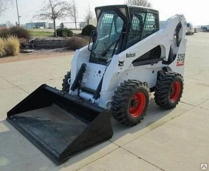 Фото Услуги погрузчика BOBCAT S250