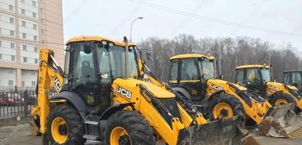 Фото Аренда экскаватора-погрузчика JCB 3CX Super, Москва