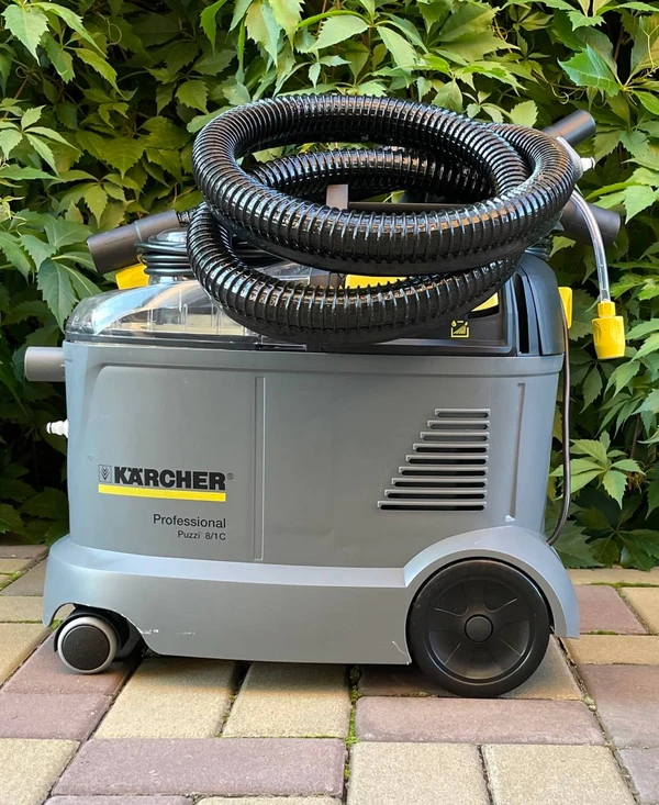 Фото Аренда моющего пылесоса-химчистки Karcher Puzzi 8/1 C