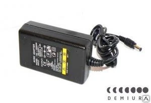 Фото Источник питания 12V 2A пластиковый корпус