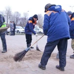 фото Ручная чистка уборка снега, подсобные рабочие