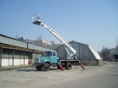 Фото Услуги по аренде автовышки BRONTO SKYLIFT S 104 HLA