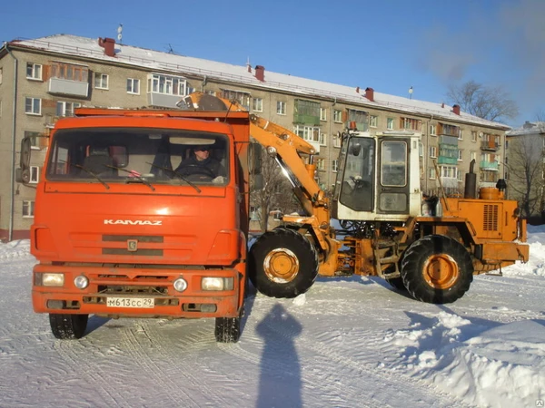 Фото Вывоз снега с территории