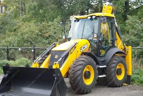 Фото Аренда экскаватора-погрузчика JCB 3CX Super, Самара