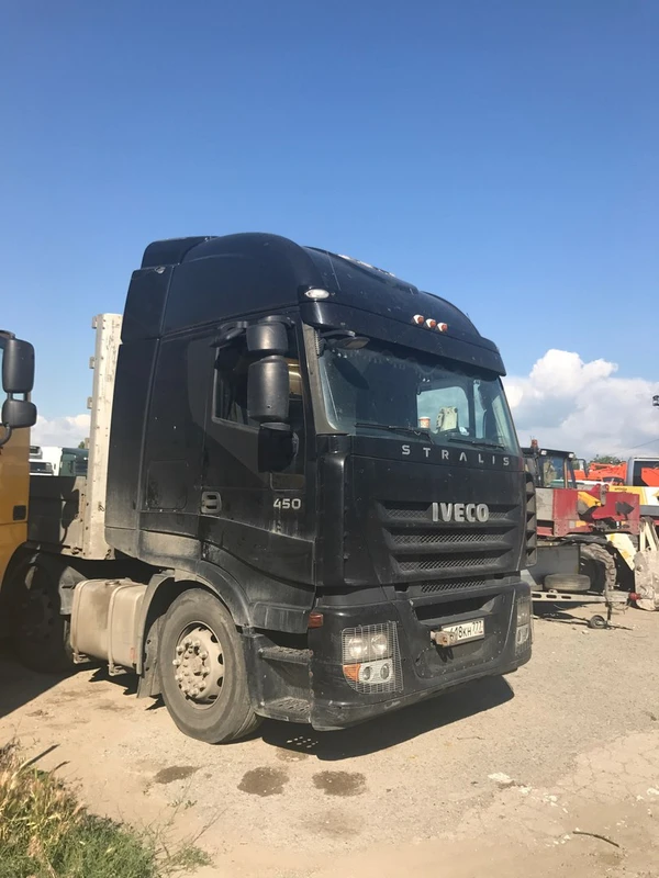 Фото Тягач грузовой Iveco Stralis (гр/п до 20 т)