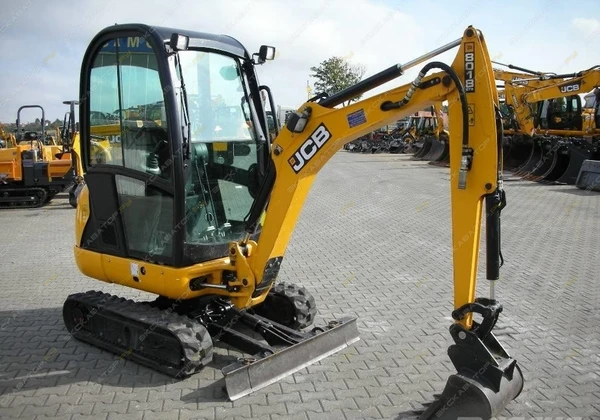 Фото Аренда мини-экскаватора JCB 8018 CTS, Калининград