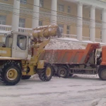 фото Чистка снега погрузчиком