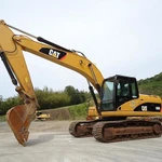 фото Экскаватор Caterpillar 320D L