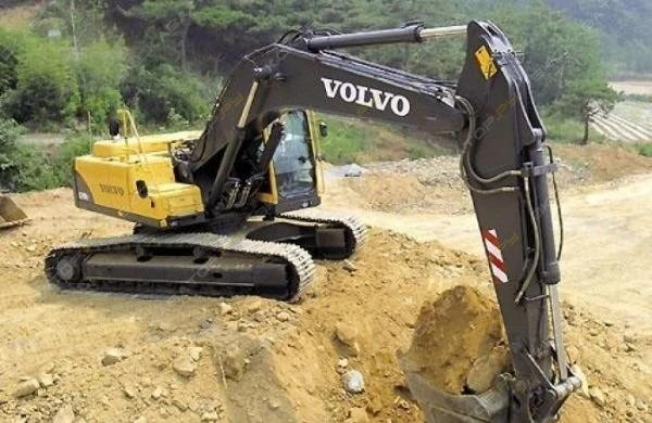 Фото Аренда гусеничного экскаватора Volvo EC290B LC, Краснодар