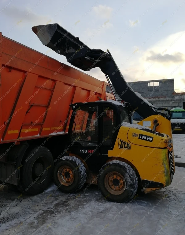 Фото Аренда мини-погрузчика JCB ROBOT 190, Томск