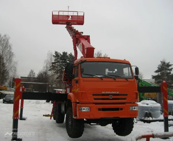 Фото Автогидроподъемник ПСС-142.45 на шасси КАМАЗ-43118