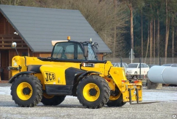 Фото Телескопический погрузчик JCB 535