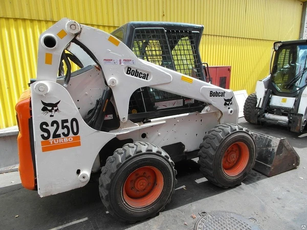 Фото Мини погрузчик Bobcat S250 (2008 г. в.)